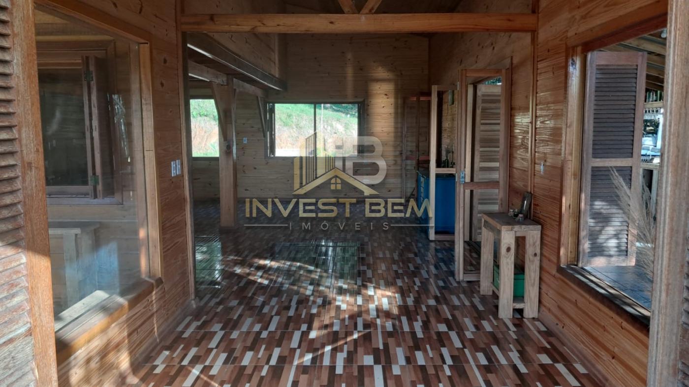 Sítio à venda com 6 quartos, 2m² - Foto 12