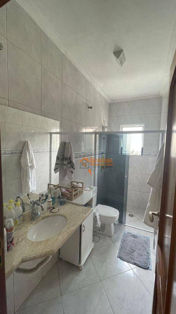 Sobrado à venda com 3 quartos, 200m² - Foto 14