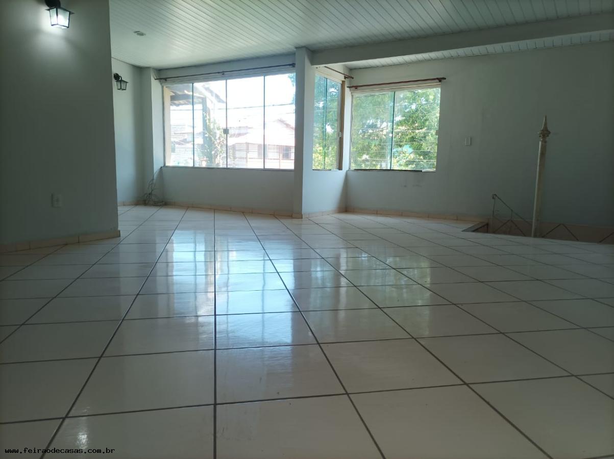 Casa à venda com 3 quartos, 148m² - Foto 3