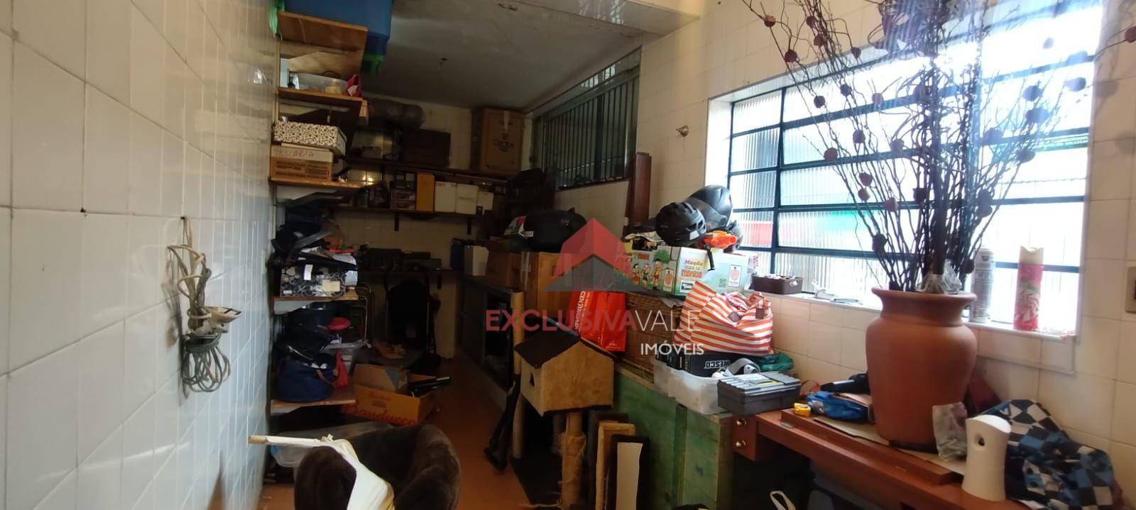 Casa à venda com 5 quartos, 290m² - Foto 11