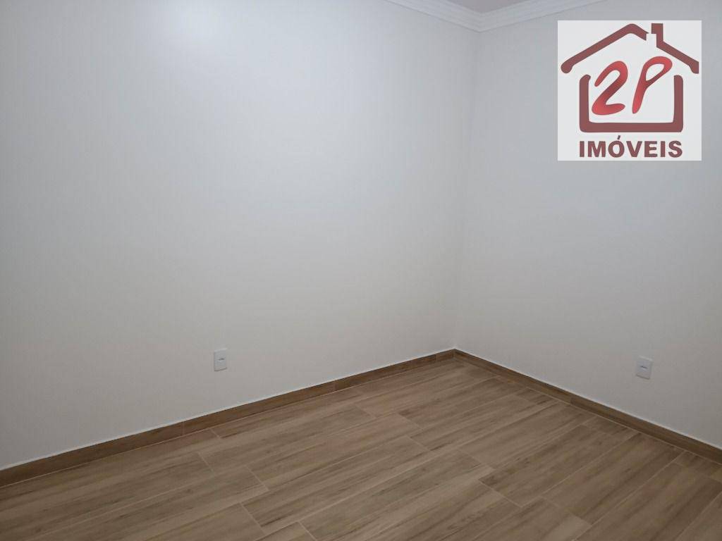 Casa à venda com 3 quartos, 110m² - Foto 11