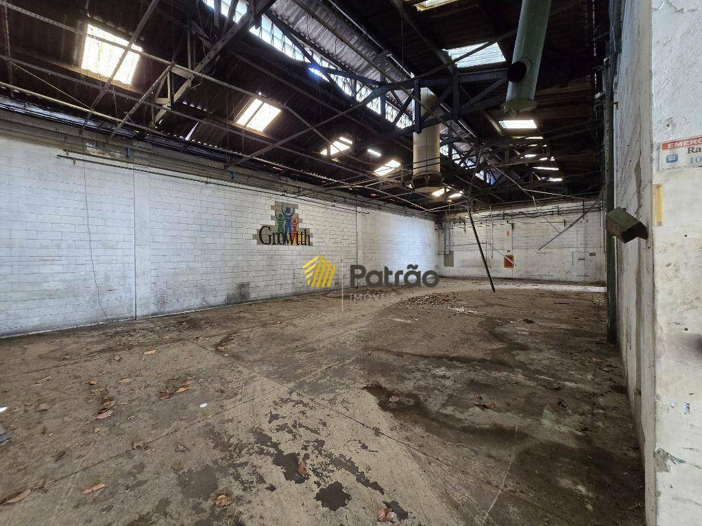 Depósito-Galpão-Armazém para alugar, 1750m² - Foto 10