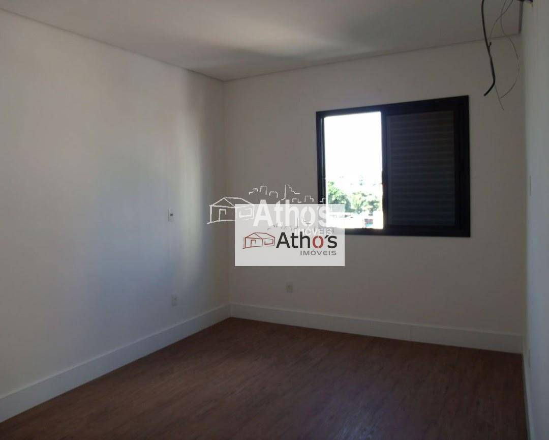 Apartamento à venda com 3 quartos, 129m² - Foto 13