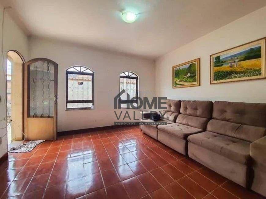 Casa à venda com 4 quartos, 151m² - Foto 10