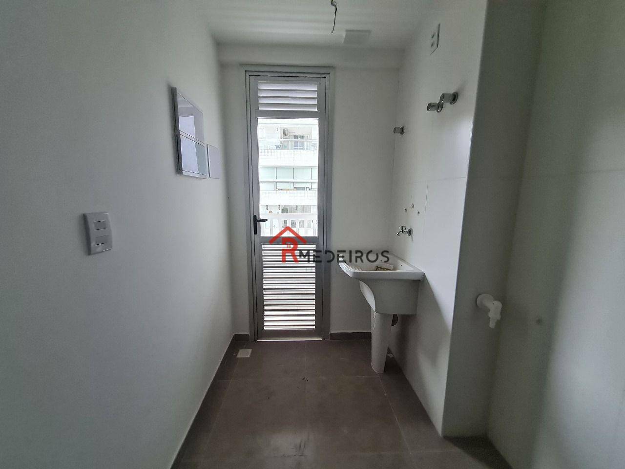 Apartamento à venda com 2 quartos, 101m² - Foto 5