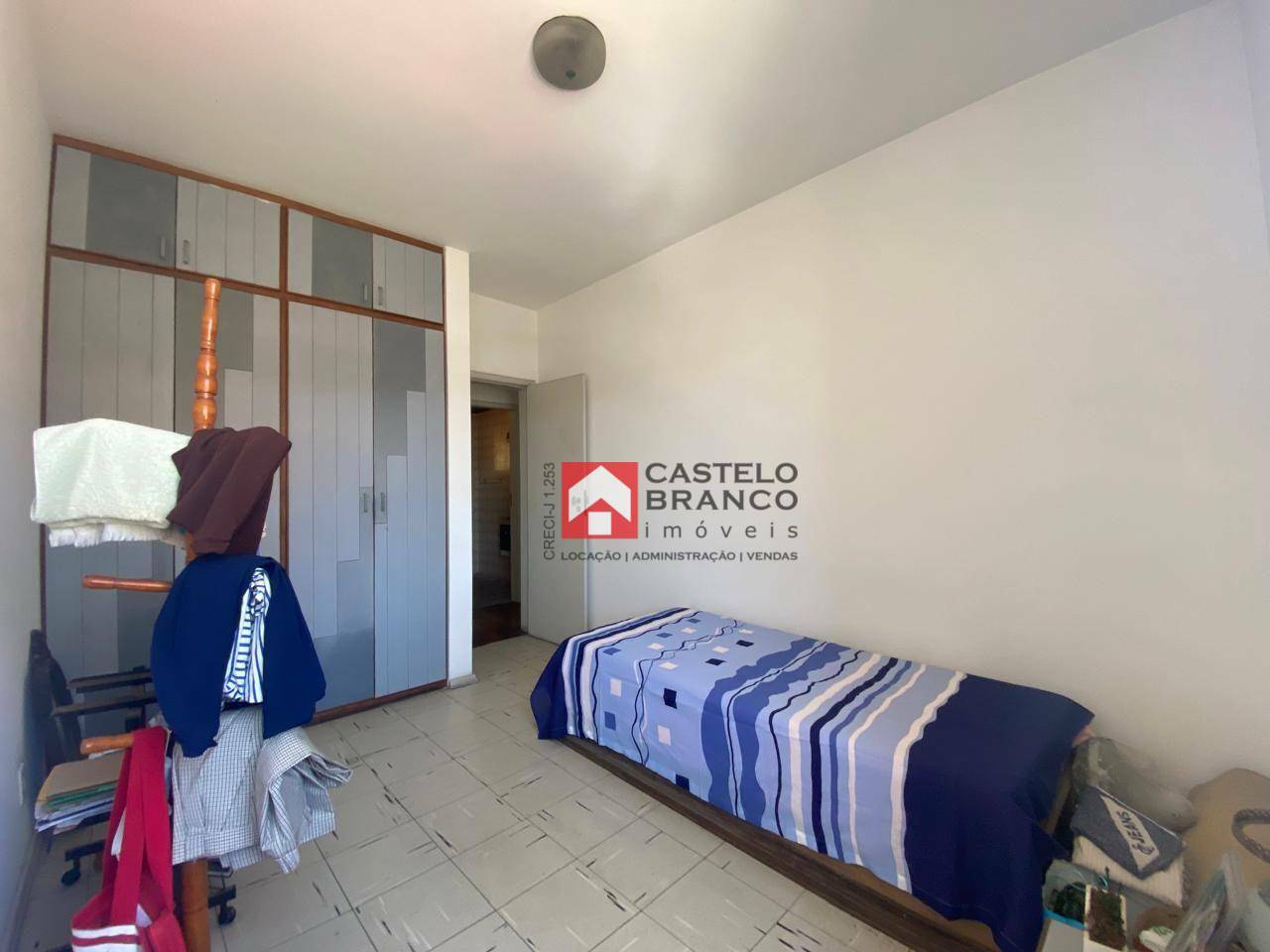 Apartamento à venda com 2 quartos, 93m² - Foto 5