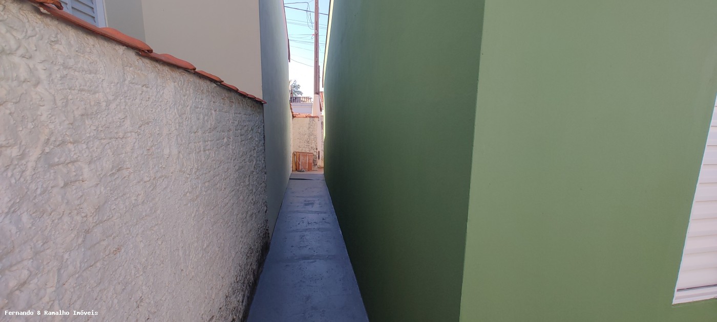 Casa para alugar com 2 quartos, 151m² - Foto 19