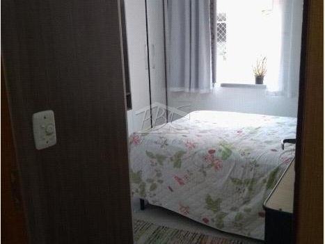 Apartamento à venda com 2 quartos, 66m² - Foto 13