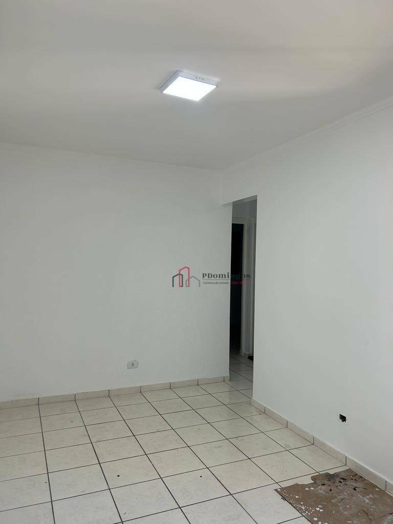 Apartamento à venda com 2 quartos, 43m² - Foto 7