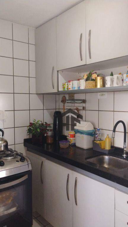 Apartamento à venda com 2 quartos, 78m² - Foto 12