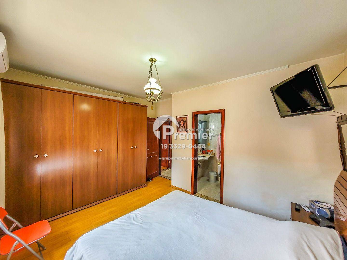 Casa à venda com 3 quartos, 293m² - Foto 32