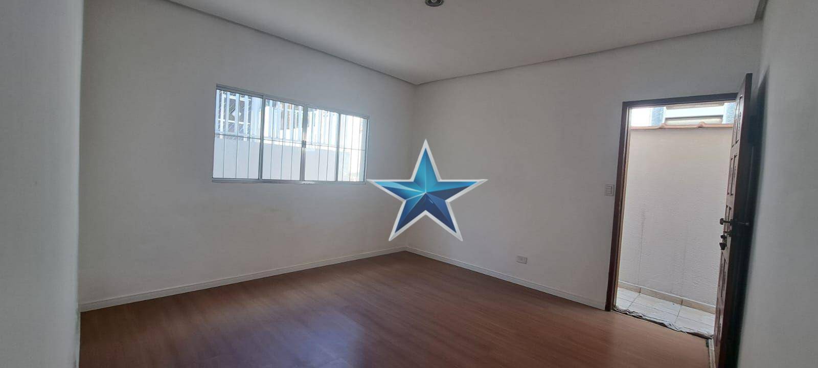 Casa à venda com 2 quartos, 90m² - Foto 19