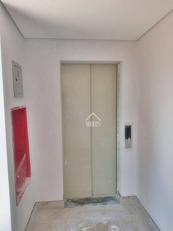 Apartamento à venda com 2 quartos, 37m² - Foto 29