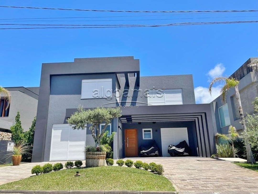 Casa de Condomínio à venda com 6 quartos, 350m² - Foto 2