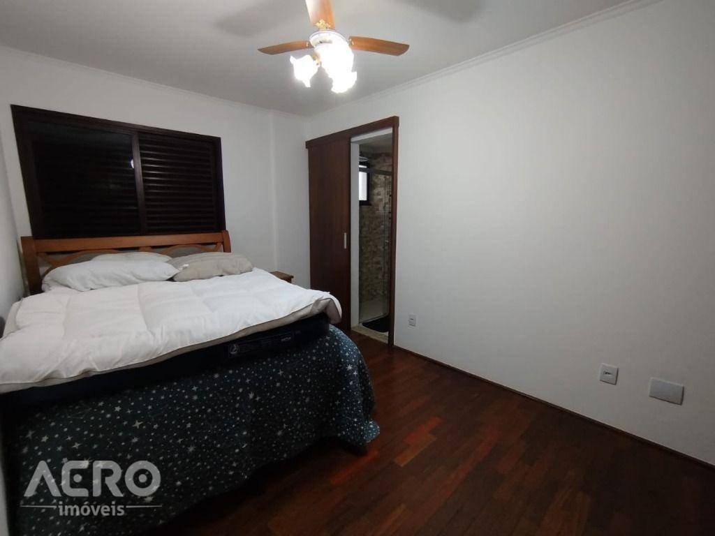 Apartamento para alugar com 2 quartos, 75m² - Foto 20