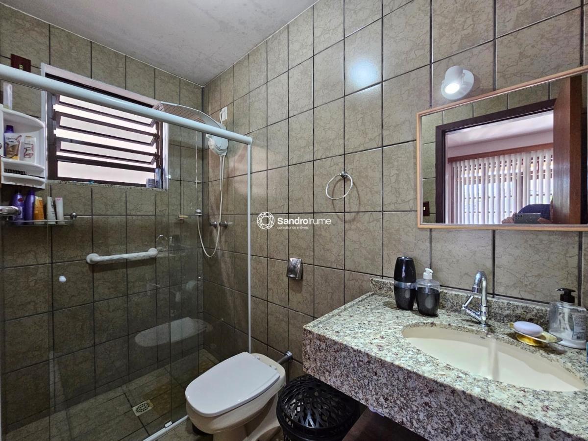 Casa à venda com 4 quartos, 220m² - Foto 8