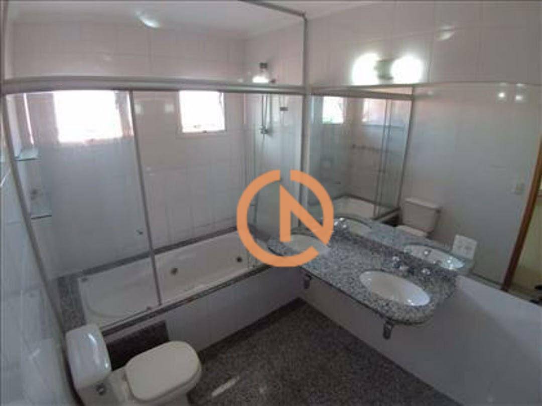 Casa à venda com 4 quartos, 217m² - Foto 6
