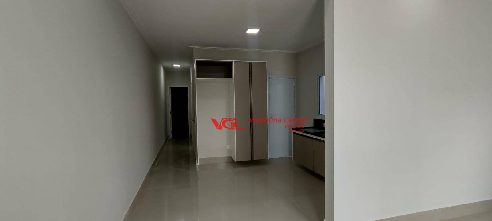 Casa à venda com 2 quartos, 63m² - Foto 3