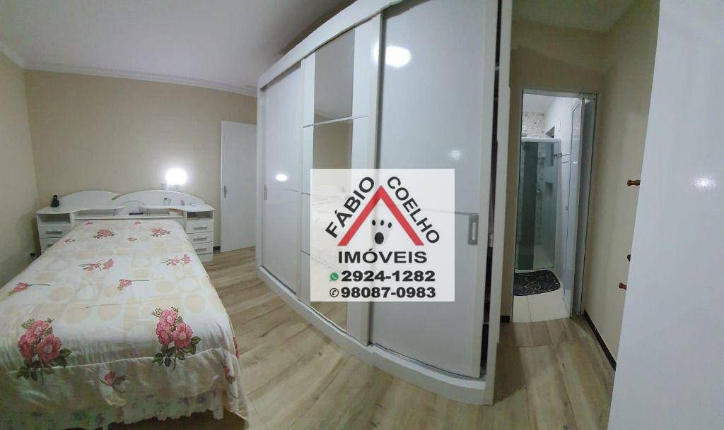 Sobrado à venda com 3 quartos, 240m² - Foto 14