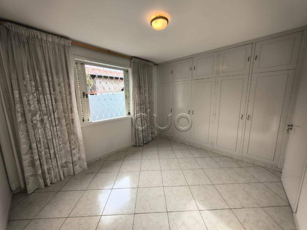 Casa para alugar com 3 quartos, 298m² - Foto 9