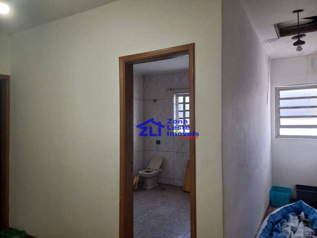 Sobrado à venda com 3 quartos, 336m² - Foto 43