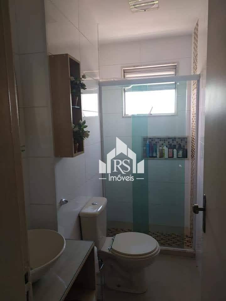 Apartamento à venda com 2 quartos, 70m² - Foto 18