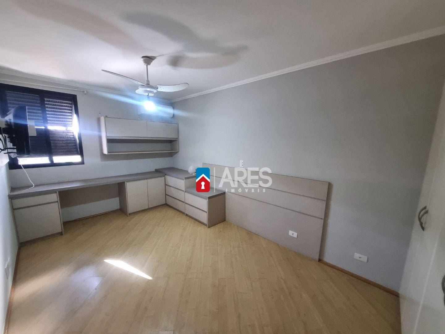 Apartamento para alugar com 4 quartos, 236m² - Foto 21