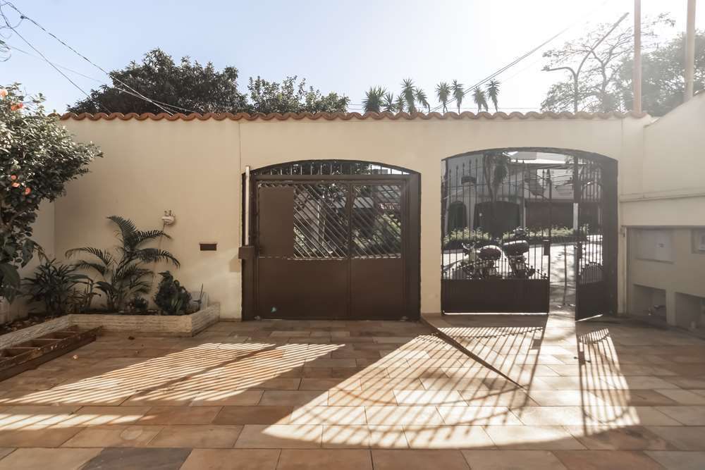 Casa de Condomínio à venda com 4 quartos, 209m² - Foto 27