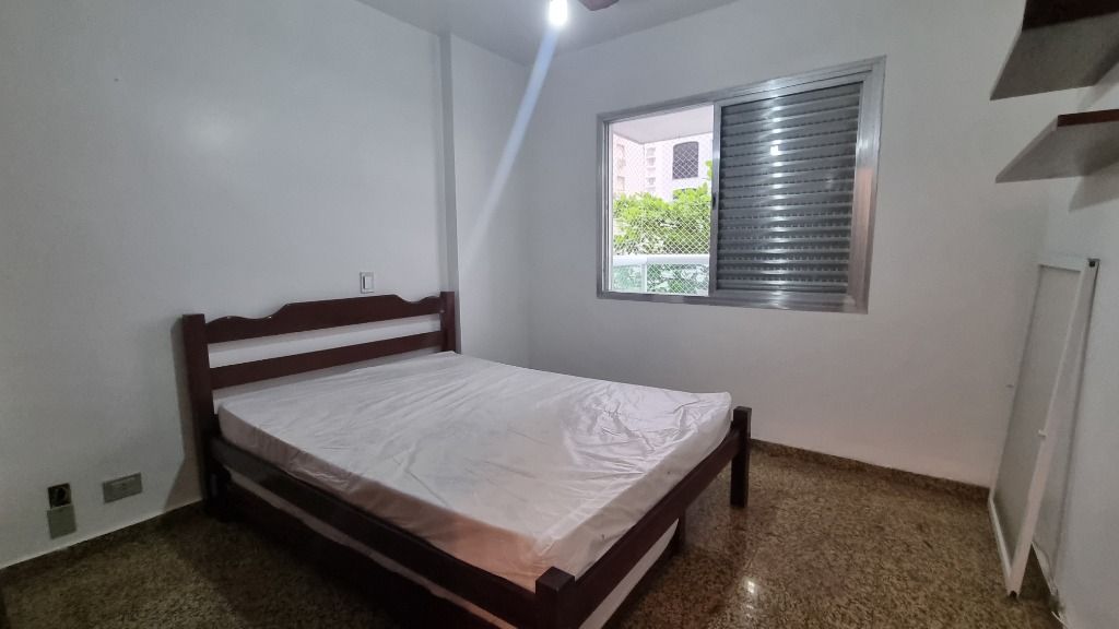 Apartamento à venda com 3 quartos, 140m² - Foto 18