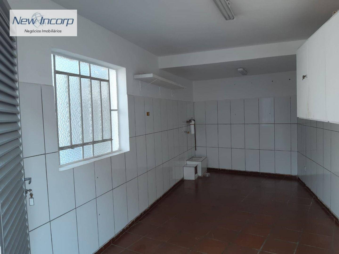 Casa à venda com 3 quartos, 300m² - Foto 12