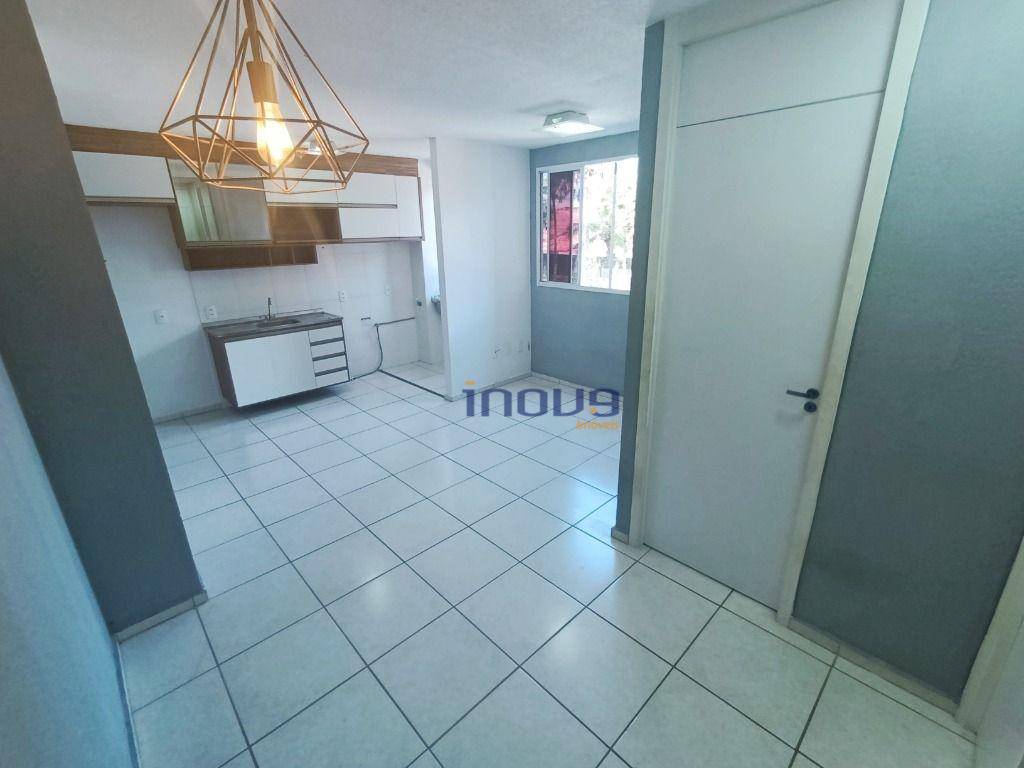 Apartamento para alugar com 2 quartos, 41m² - Foto 1
