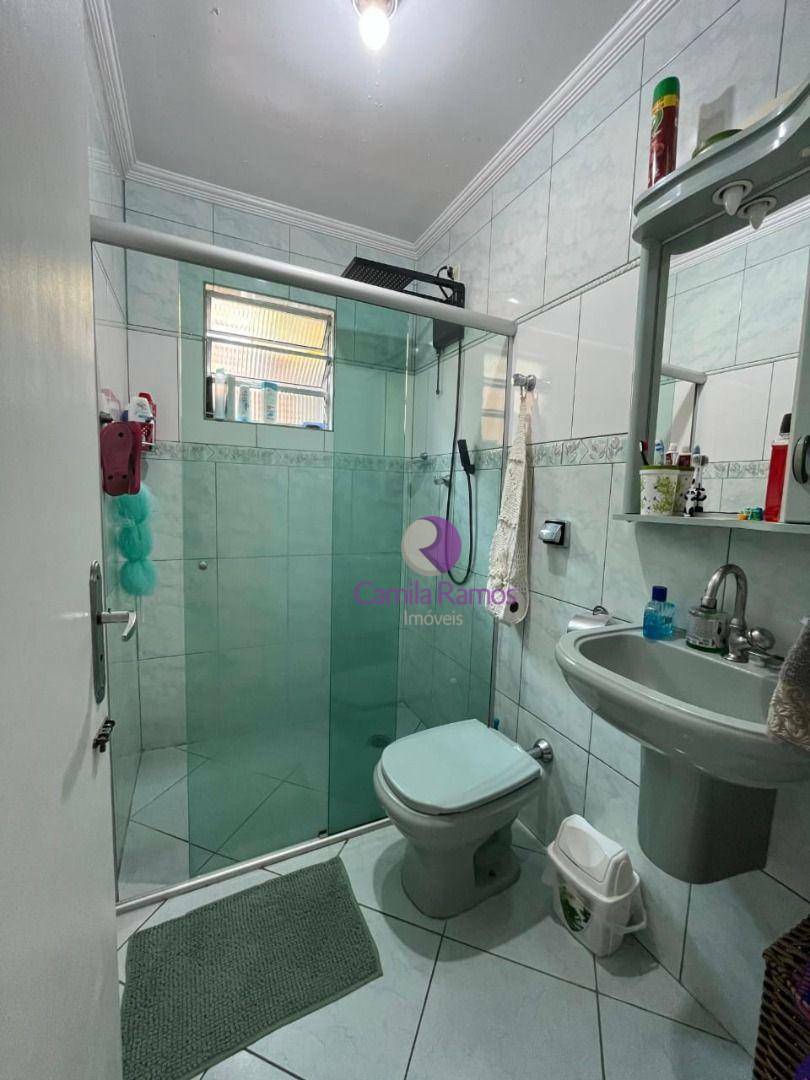 Casa à venda com 2 quartos, 120m² - Foto 7