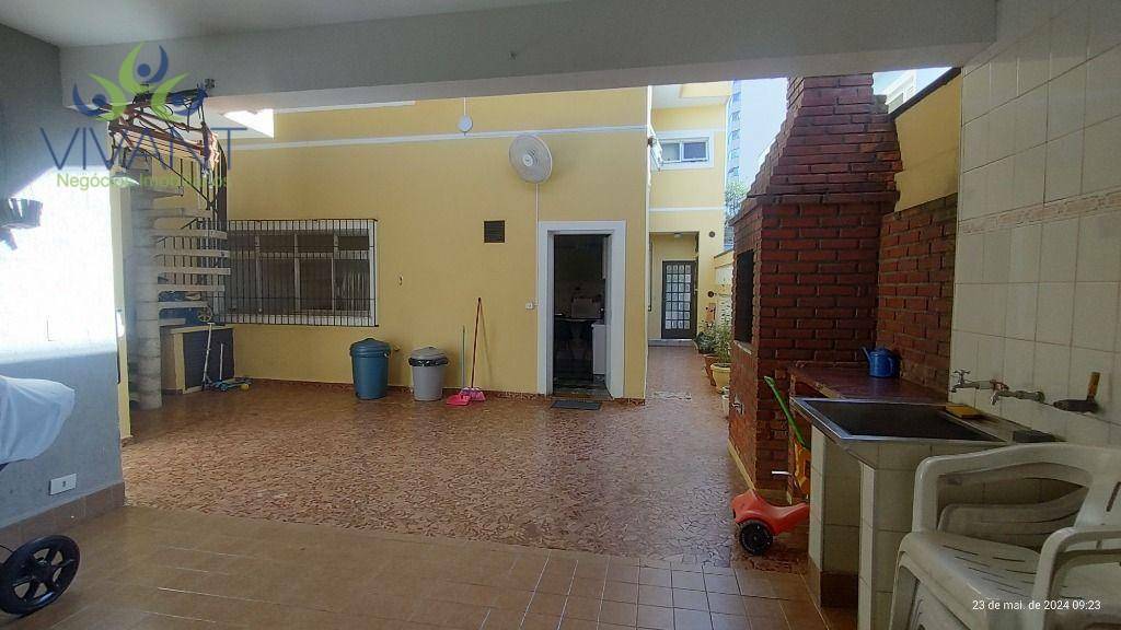 Sobrado à venda com 3 quartos, 248m² - Foto 14