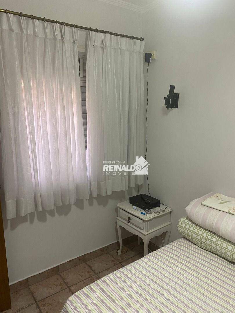 Casa à venda com 3 quartos, 160m² - Foto 3