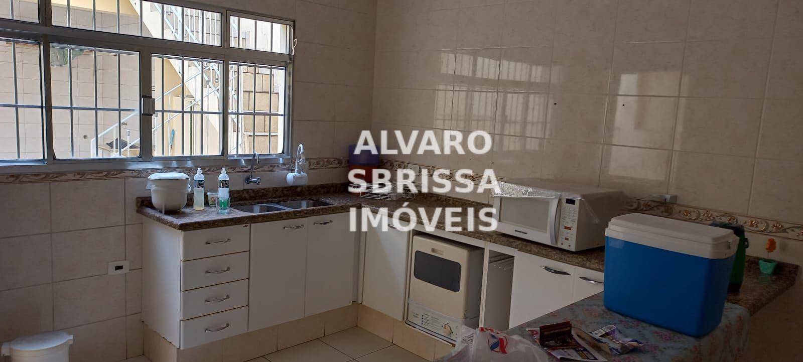 Casa à venda com 4 quartos, 188m² - Foto 32