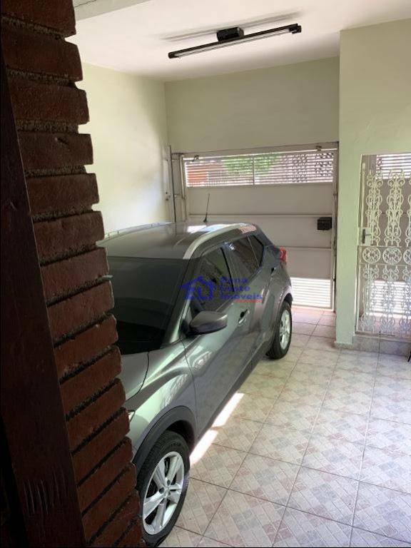 Sobrado à venda com 4 quartos, 220m² - Foto 8