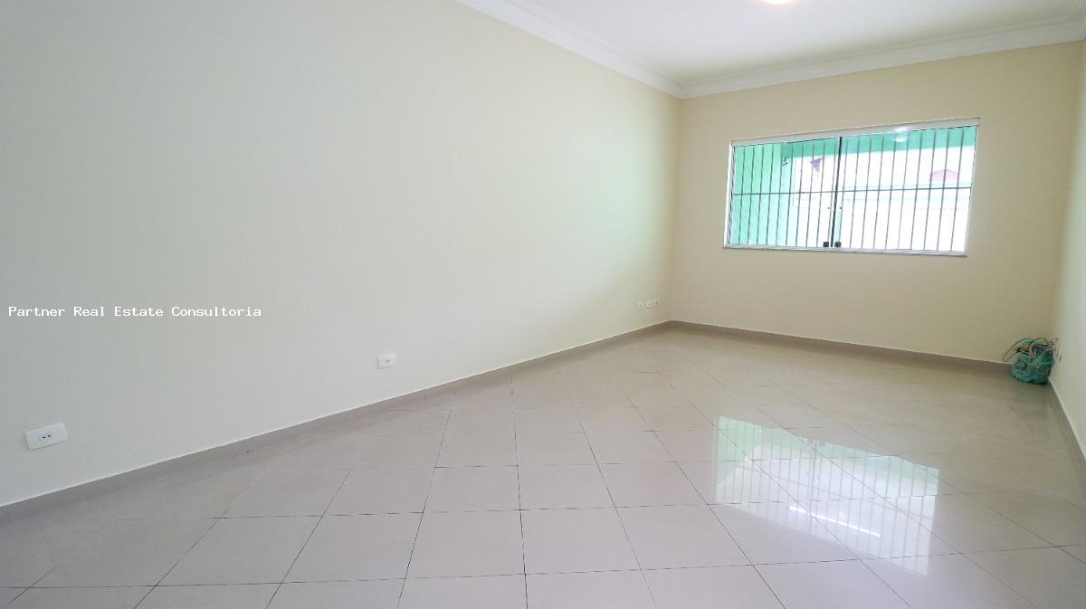 Casa à venda com 3 quartos, 135m² - Foto 4