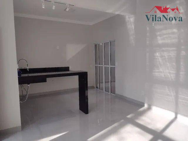 Casa à venda com 3 quartos, 102m² - Foto 11