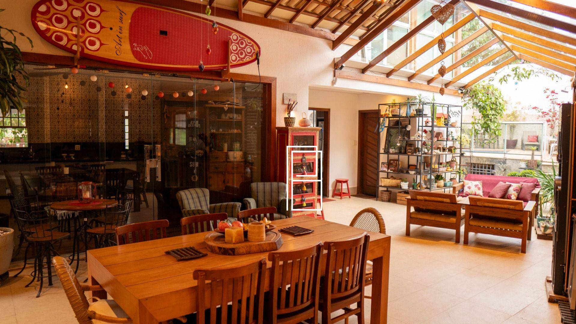 Casa à venda com 4 quartos, 300m² - Foto 15