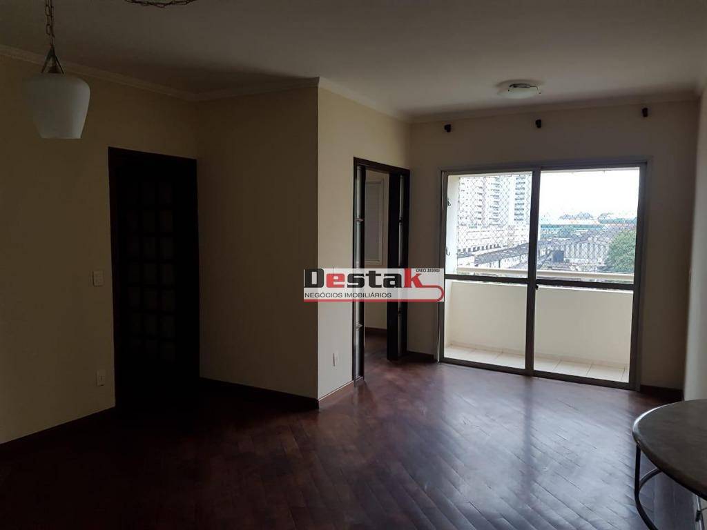 Apartamento à venda com 3 quartos, 98m² - Foto 7