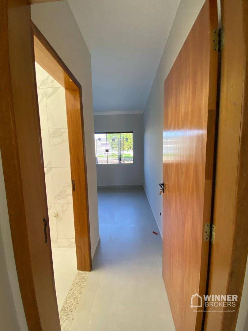 Casa à venda com 3 quartos, 92m² - Foto 2