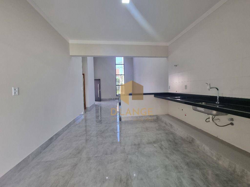 Casa de Condomínio à venda com 3 quartos, 179m² - Foto 4