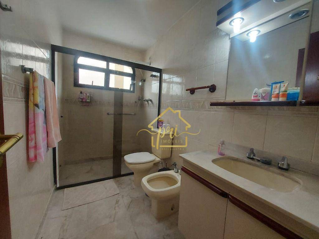 Apartamento à venda com 3 quartos, 148m² - Foto 22