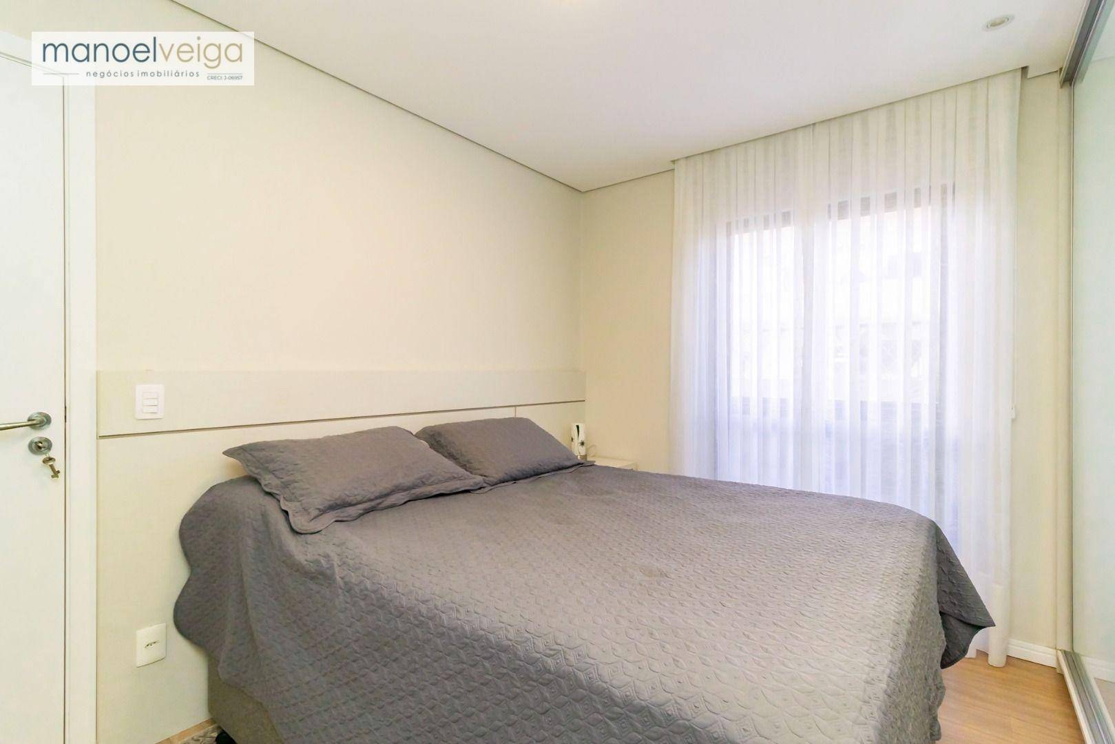 Apartamento à venda com 2 quartos, 70m² - Foto 29