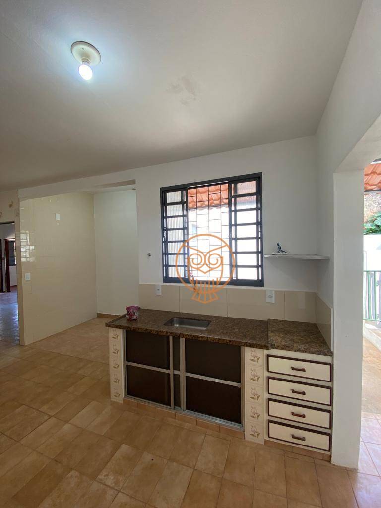 Casa para alugar com 3 quartos, 100m² - Foto 7