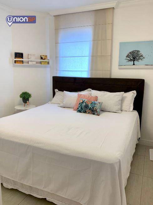 Apartamento à venda com 2 quartos, 96m² - Foto 4