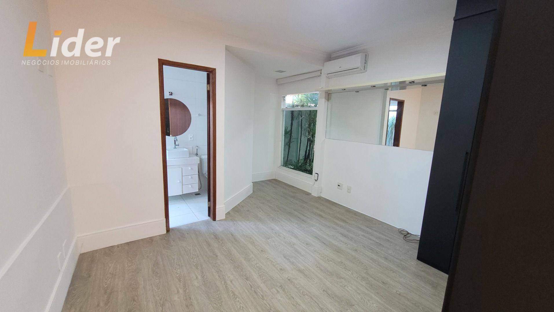 Casa de Condomínio à venda com 3 quartos, 200m² - Foto 10