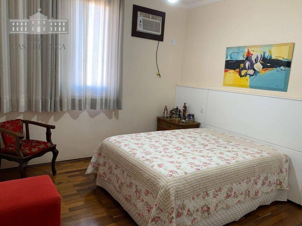 Apartamento à venda com 3 quartos, 189m² - Foto 10