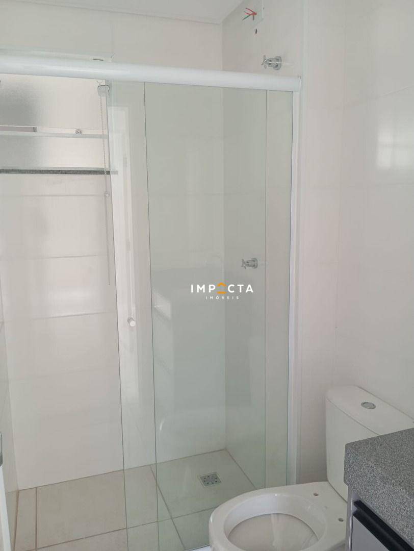 Apartamento para alugar com 2 quartos, 55m² - Foto 6