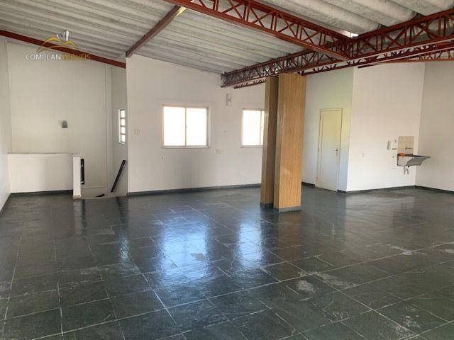 Casa à venda com 3 quartos, 600m² - Foto 25